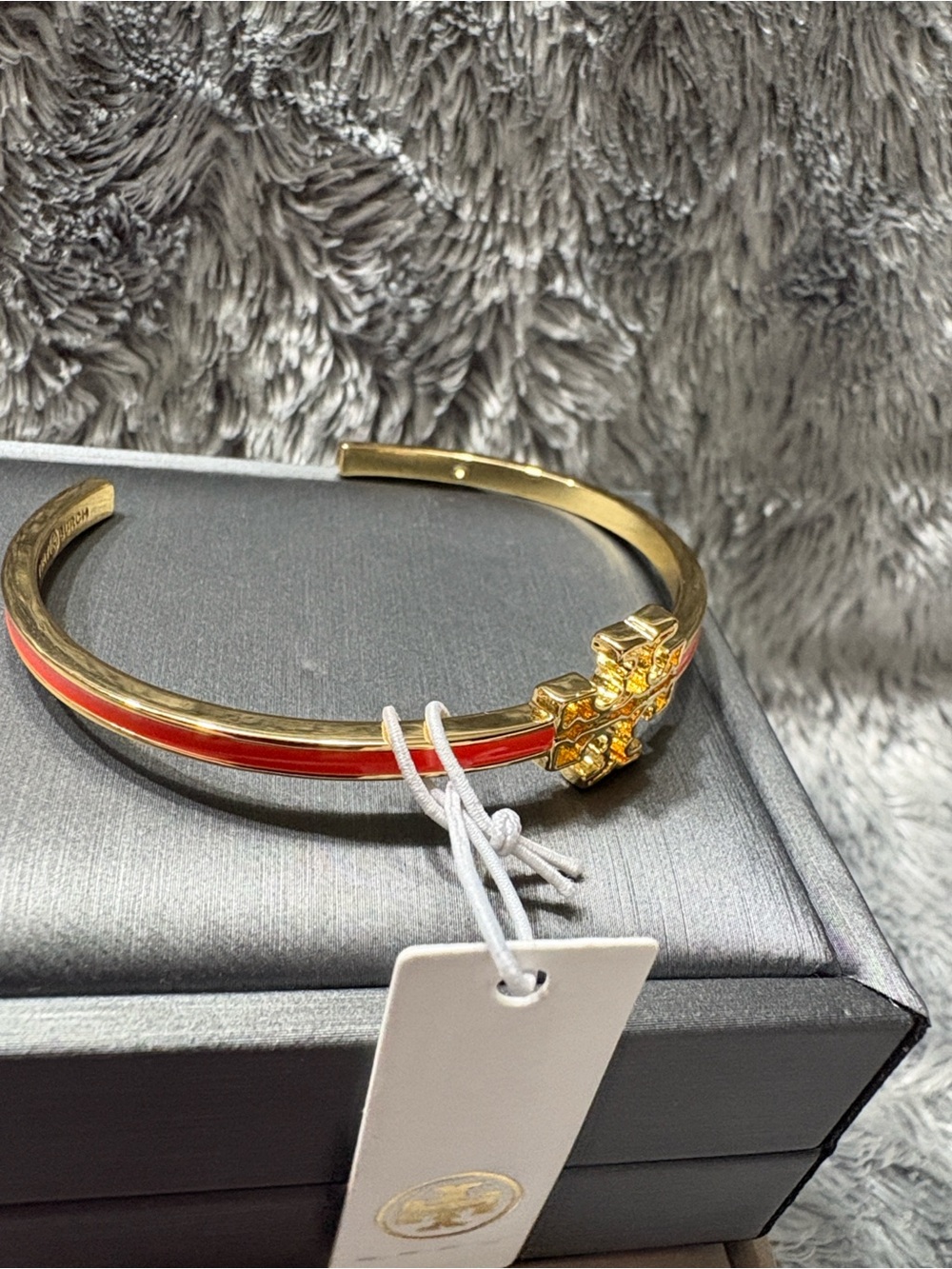 Tory Burch Bracelet - Picture 5 of 11